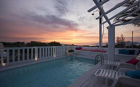 Dibellee Mykonos Studios